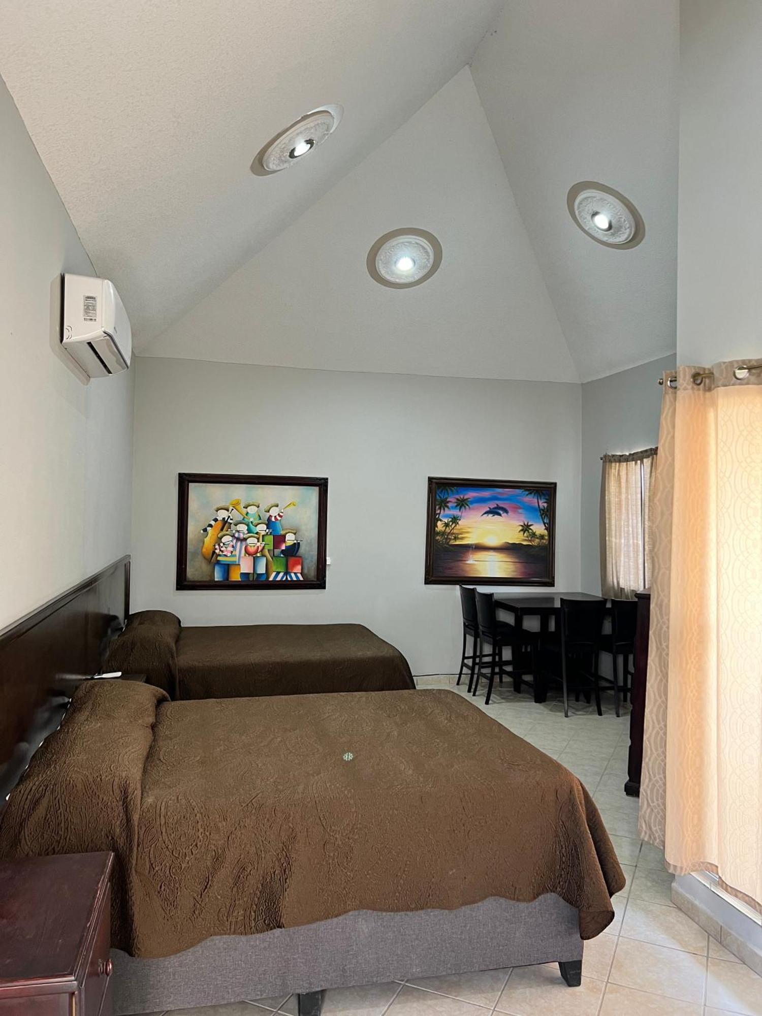Hotel Los Pinos Inn El Golfo de Santa Clara Екстериор снимка